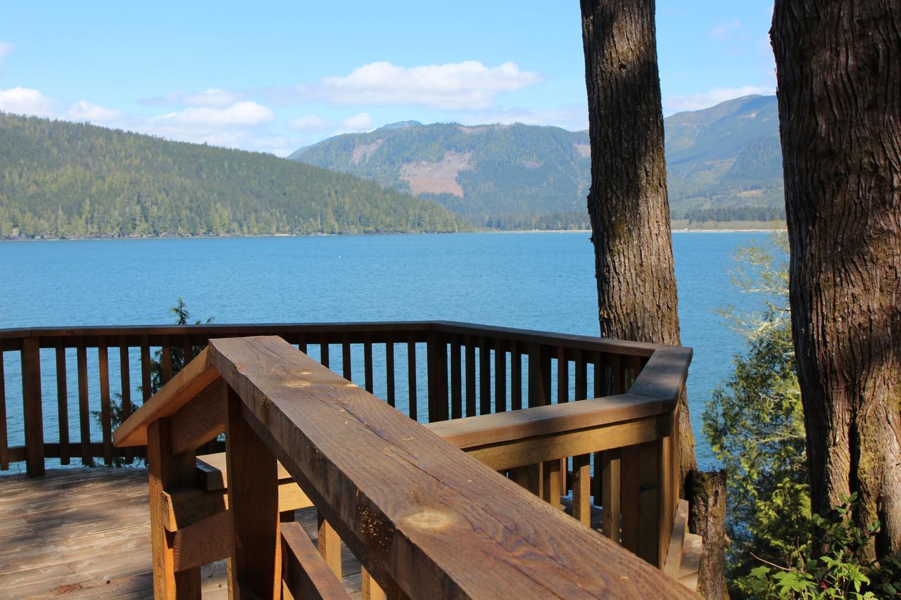 Tilby'S Rainbow Cottage Port Renfrew Exterior photo